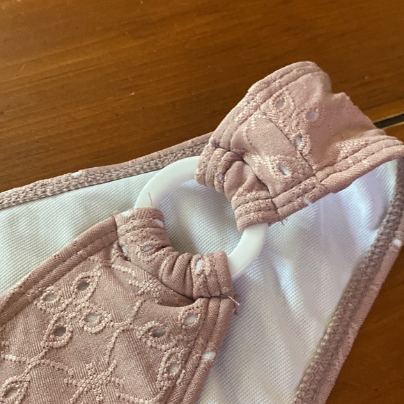 Brand new swim bottoms. - Picture 3 of 4